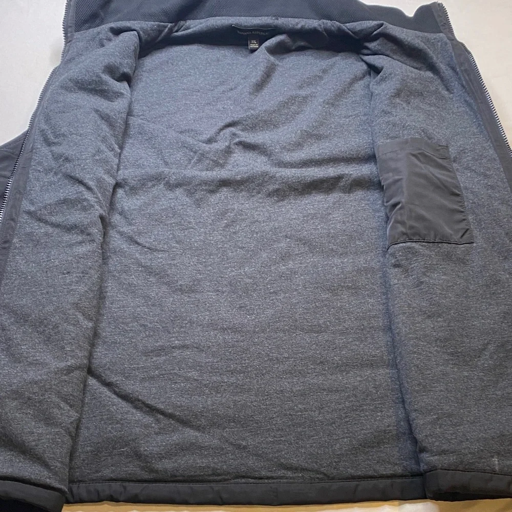 Banana Republic Men's‎ Black Quilted Vest